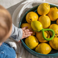 OLI&CAROL Baby-Rassel LEMON