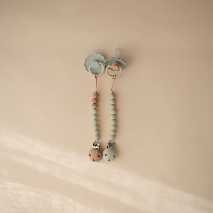 MUSHIE Schnullerkette Halo Sage